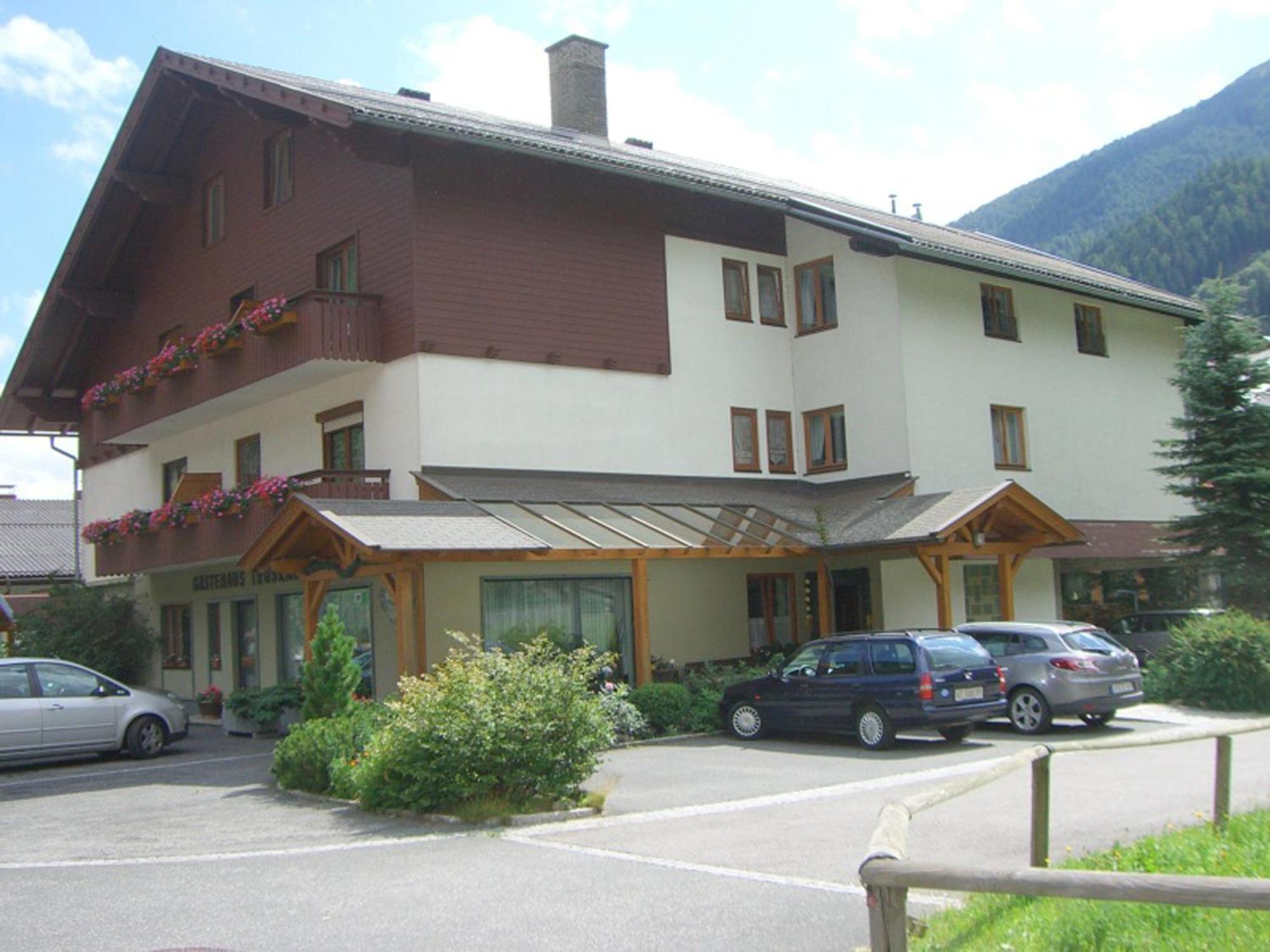 Gaestehaus Truskaller Hotel มัลล์นิทซ์ ภายนอก รูปภาพ