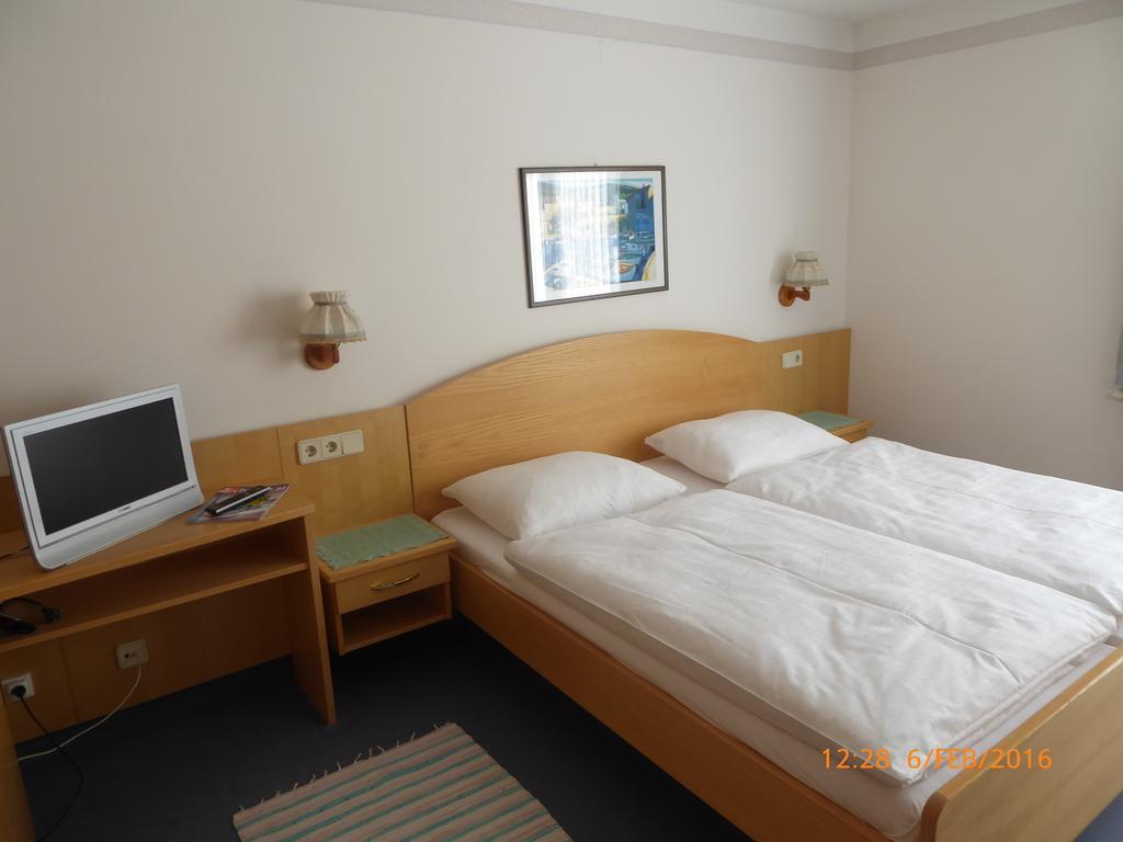 Gaestehaus Truskaller Hotel มัลล์นิทซ์ ภายนอก รูปภาพ