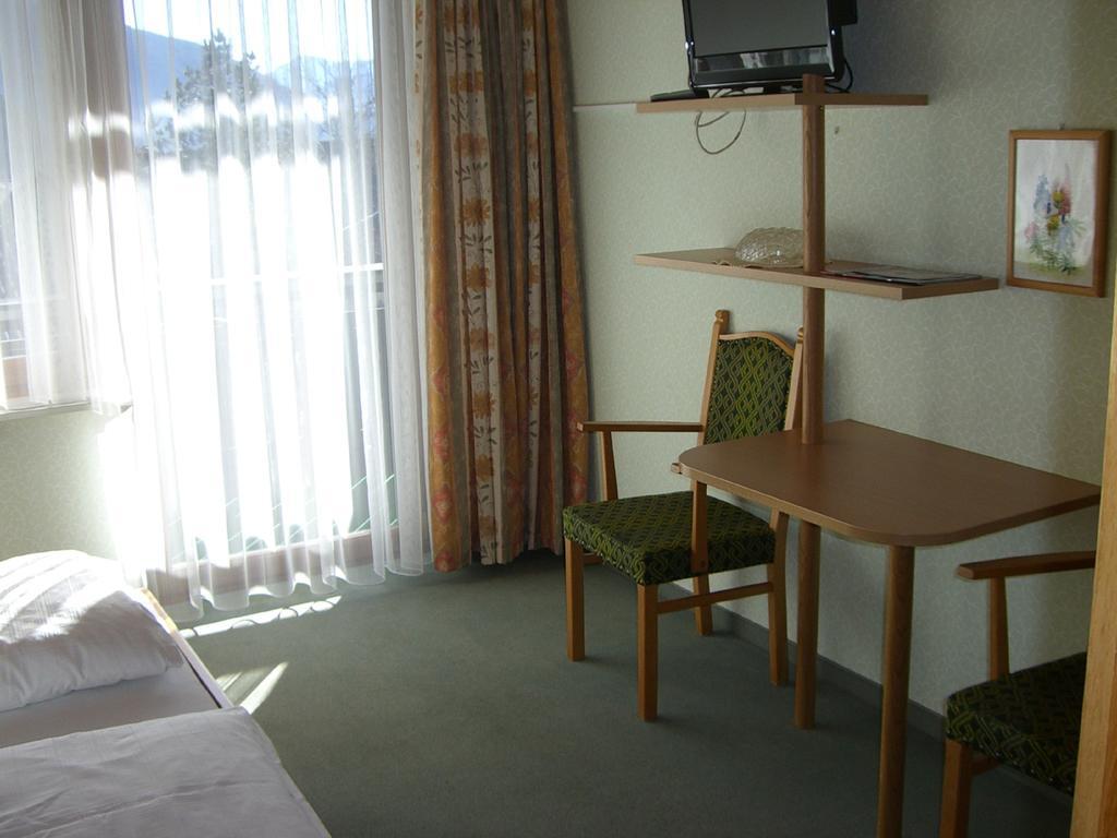Gaestehaus Truskaller Hotel มัลล์นิทซ์ ห้อง รูปภาพ