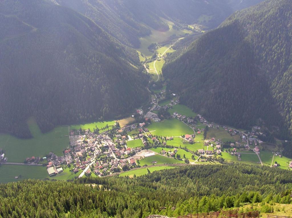 Gaestehaus Truskaller Hotel มัลล์นิทซ์ ภายนอก รูปภาพ