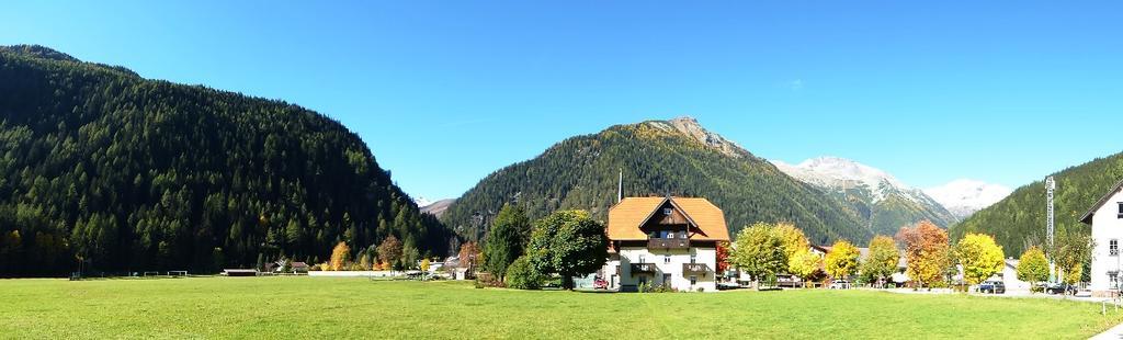 Gaestehaus Truskaller Hotel มัลล์นิทซ์ ภายนอก รูปภาพ