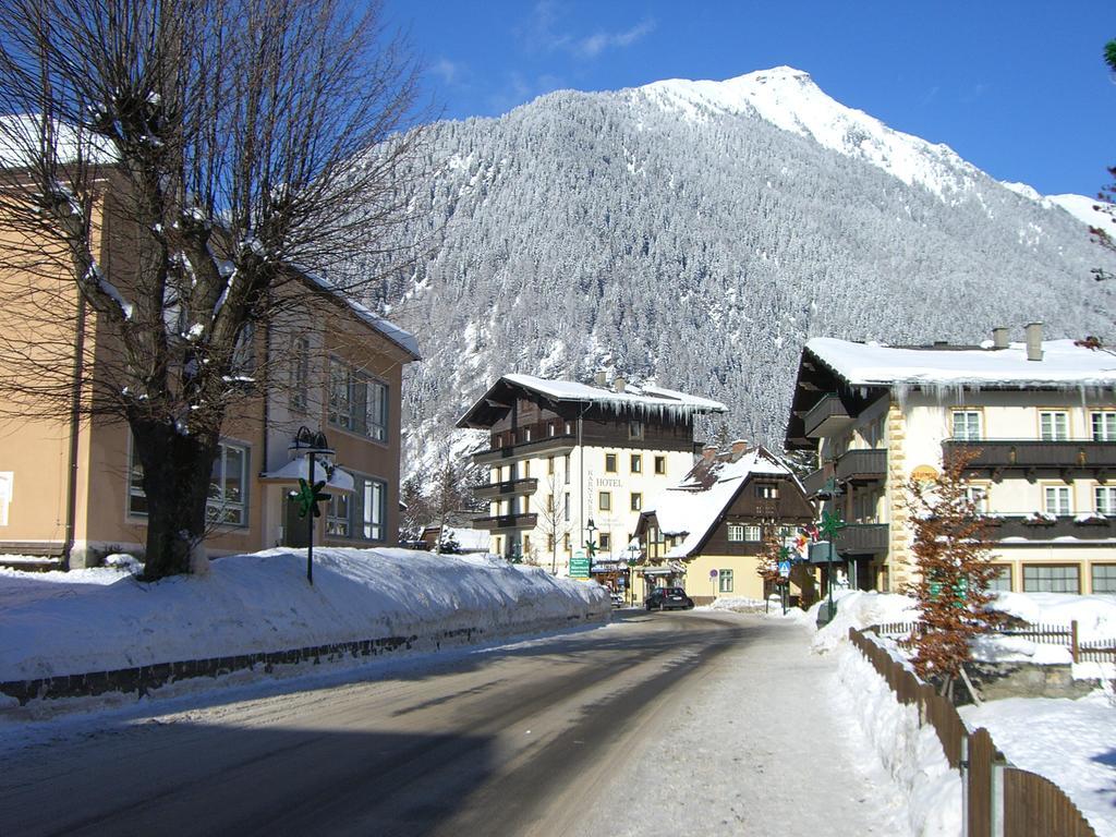 Gaestehaus Truskaller Hotel มัลล์นิทซ์ ภายนอก รูปภาพ