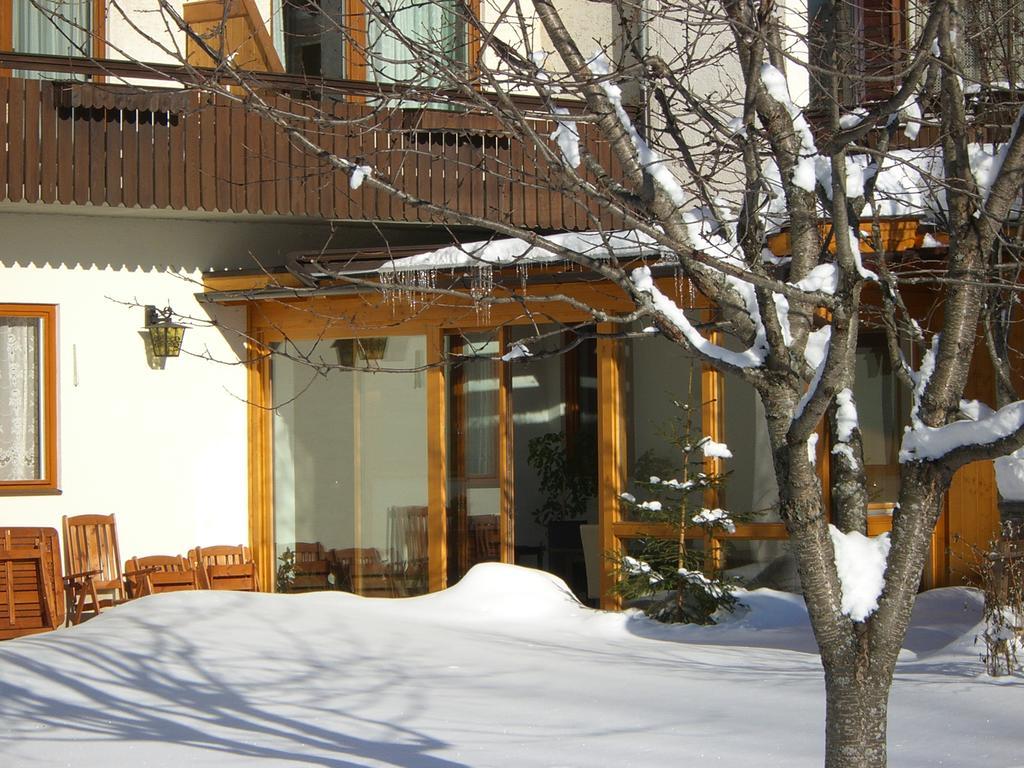 Gaestehaus Truskaller Hotel มัลล์นิทซ์ ภายนอก รูปภาพ